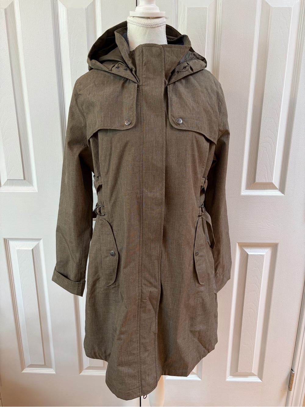 Athleta Taupe Midtown Trench Raincoat Size L